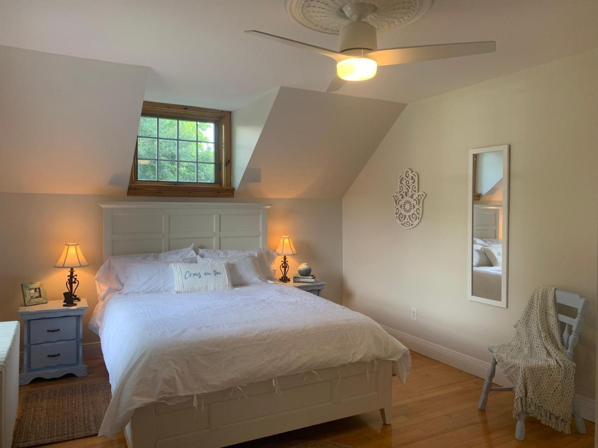 Manoir Alegria Bed & Breakfast Cowansville Eksteriør bilde